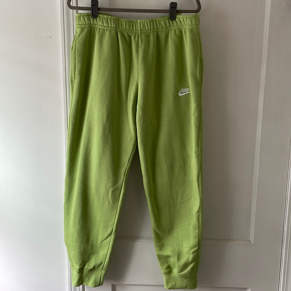 Nike Club Fleece lime green joggers NWT